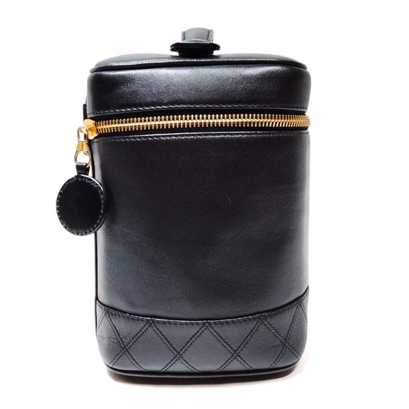 Chanel Makeup Vanity Pouch - Picture 1 of 17